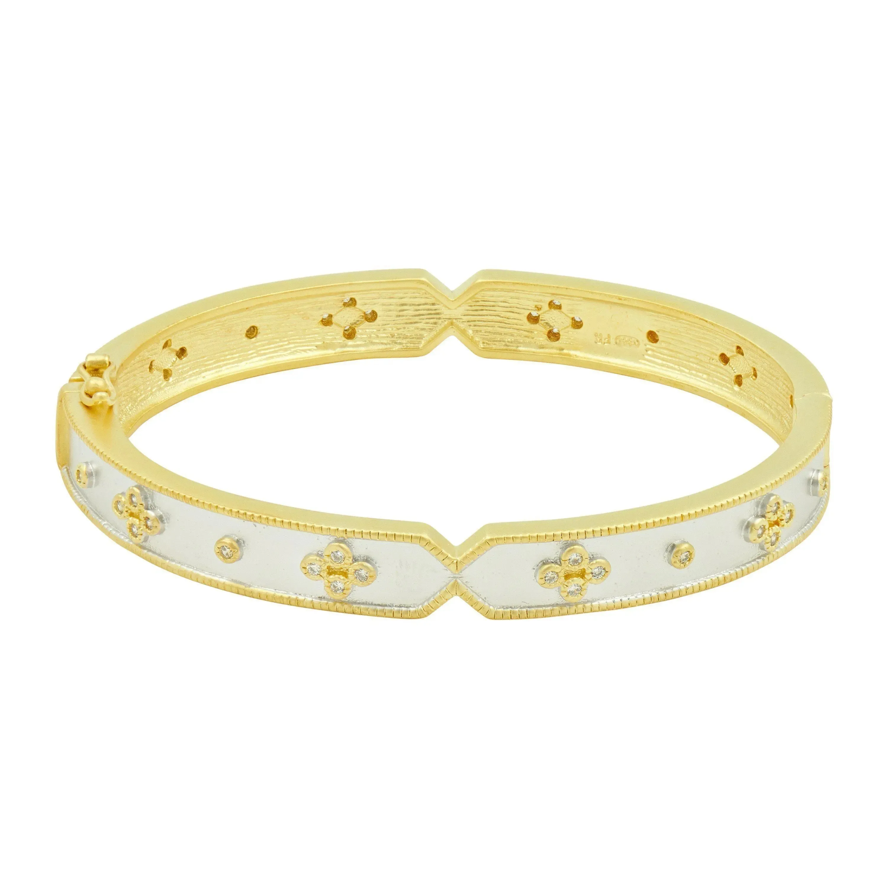 Iconic Clover Hinge Bangle