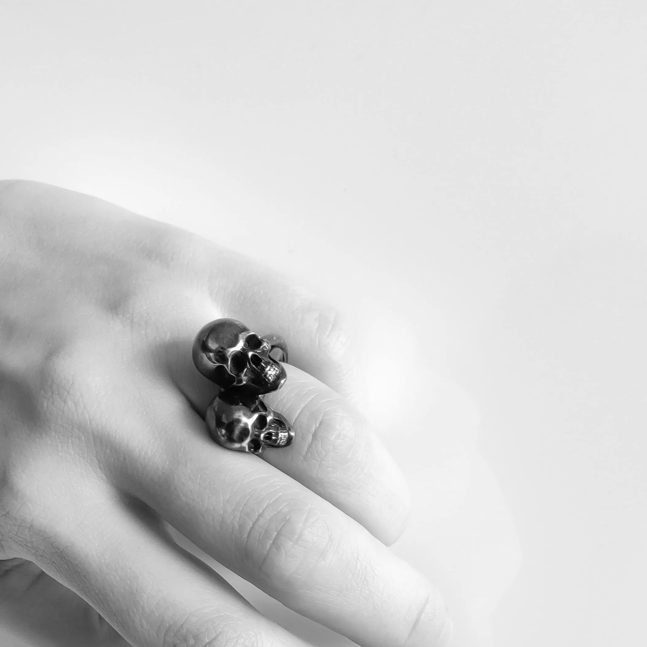 Skull ring L