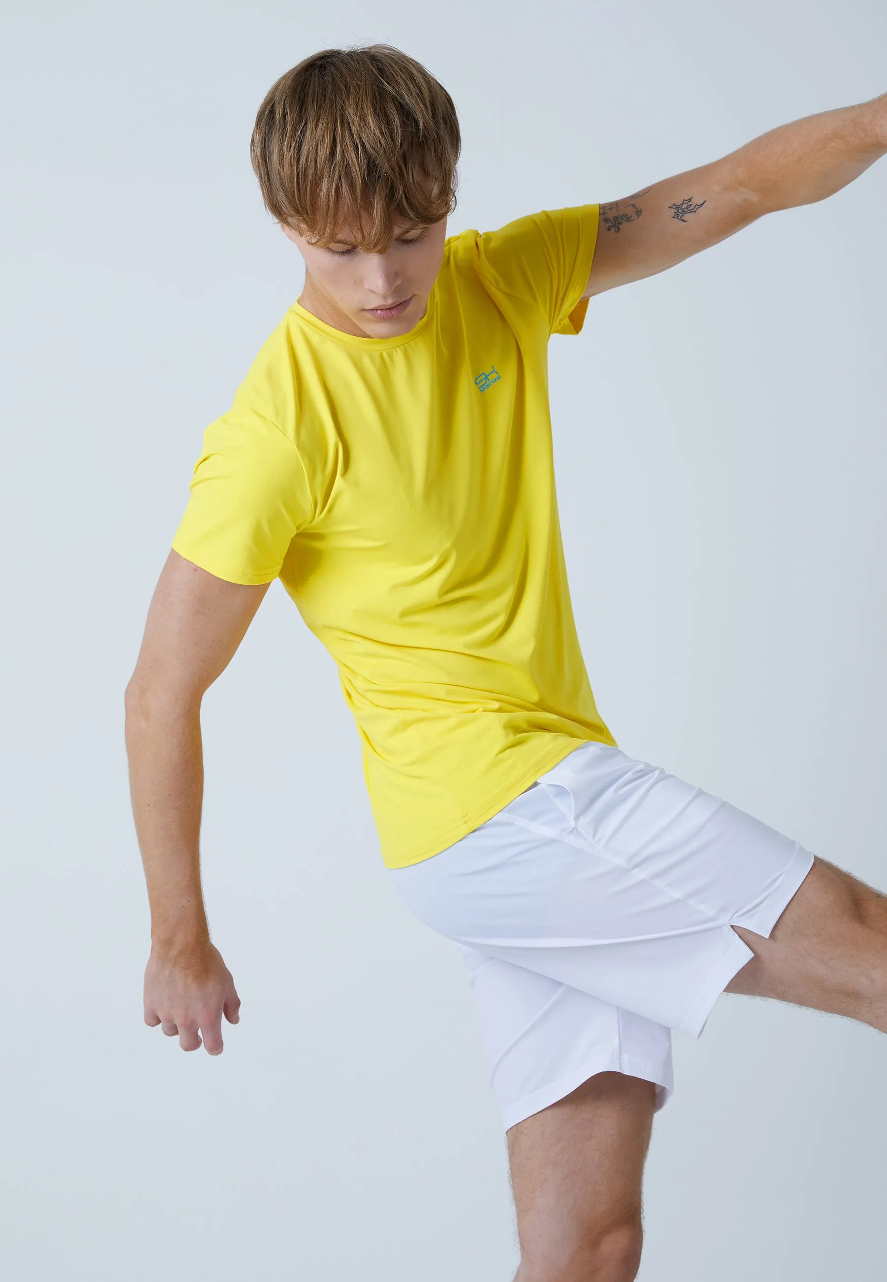 Tennis T-Shirt with crew neck, yellow