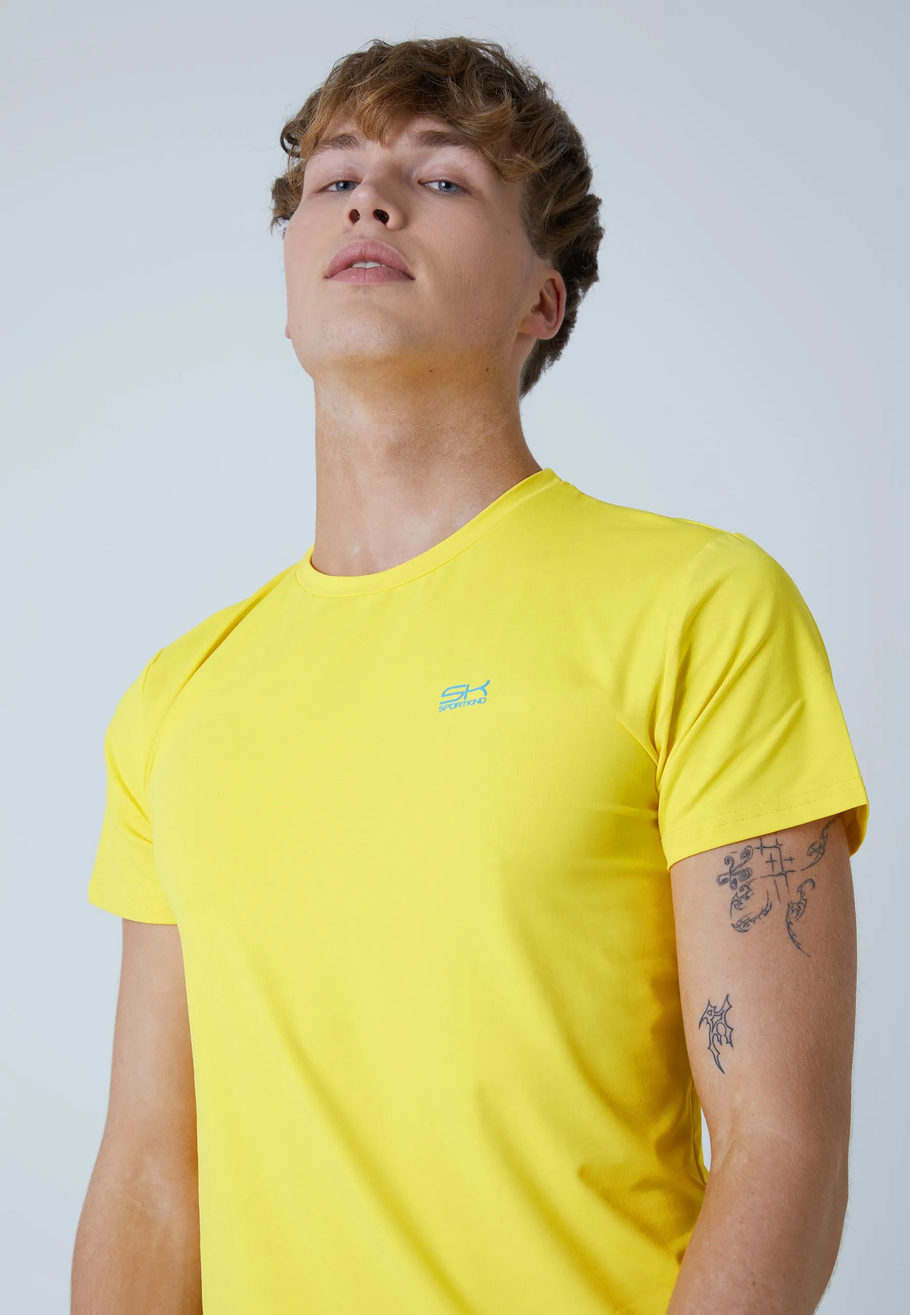 Tennis T-Shirt with crew neck, yellow